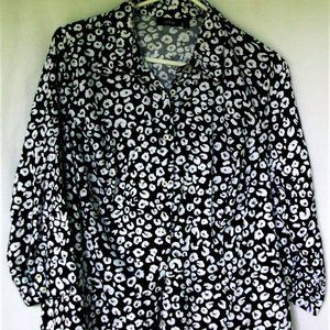 APT 9 Essentials 1X Long Sleeve Shirt Black and Wh